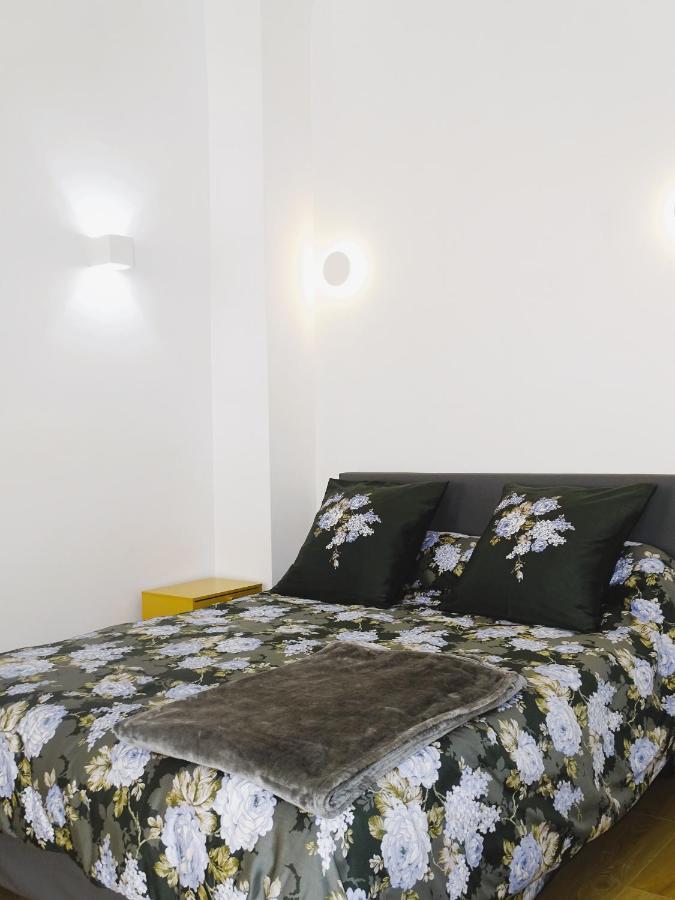 Augustins Fountain Studio Cosy Aix Centre Historique A 3 Minutes De Cours Mirabeau -Wifi-Smart Tv-Rue Calme Экс-ан-Прованс Экстерьер фото